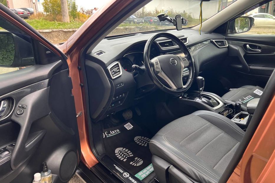Продам Nissan X-Trail 2016 года в Черновцах