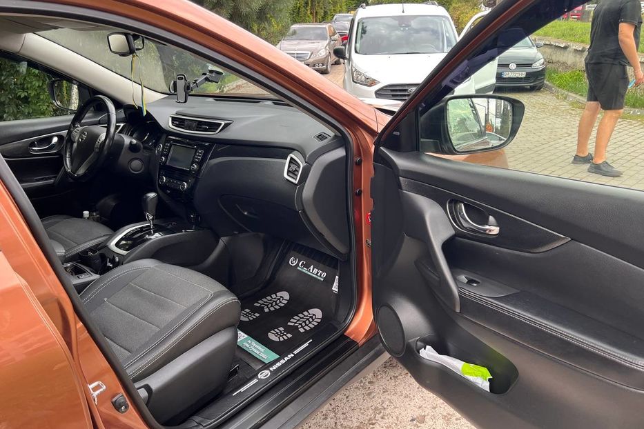 Продам Nissan X-Trail 2016 года в Черновцах
