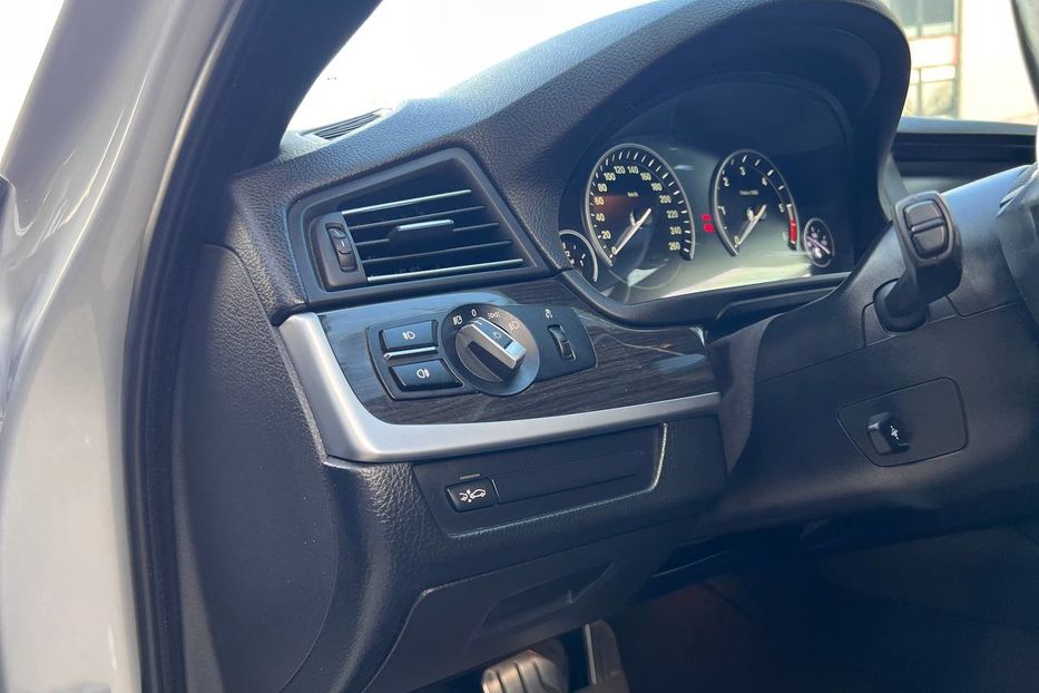 Продам BMW 535 2011 года в Черновцах