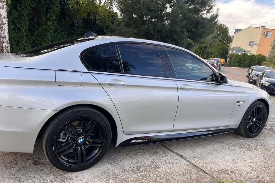 Продам BMW 535 2011 года в Черновцах