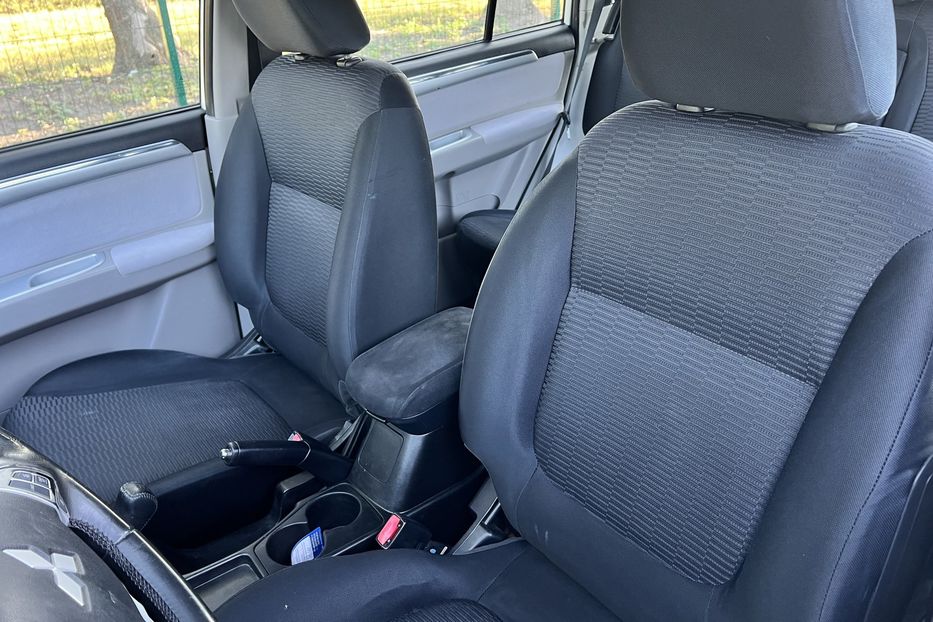 Продам Mitsubishi Pajero COMIS 2011 года в г. Умань, Черкасская область