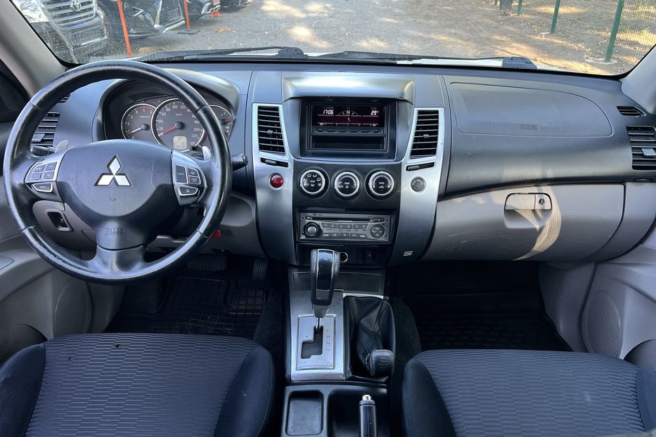 Продам Mitsubishi Pajero COMIS 2011 года в г. Умань, Черкасская область
