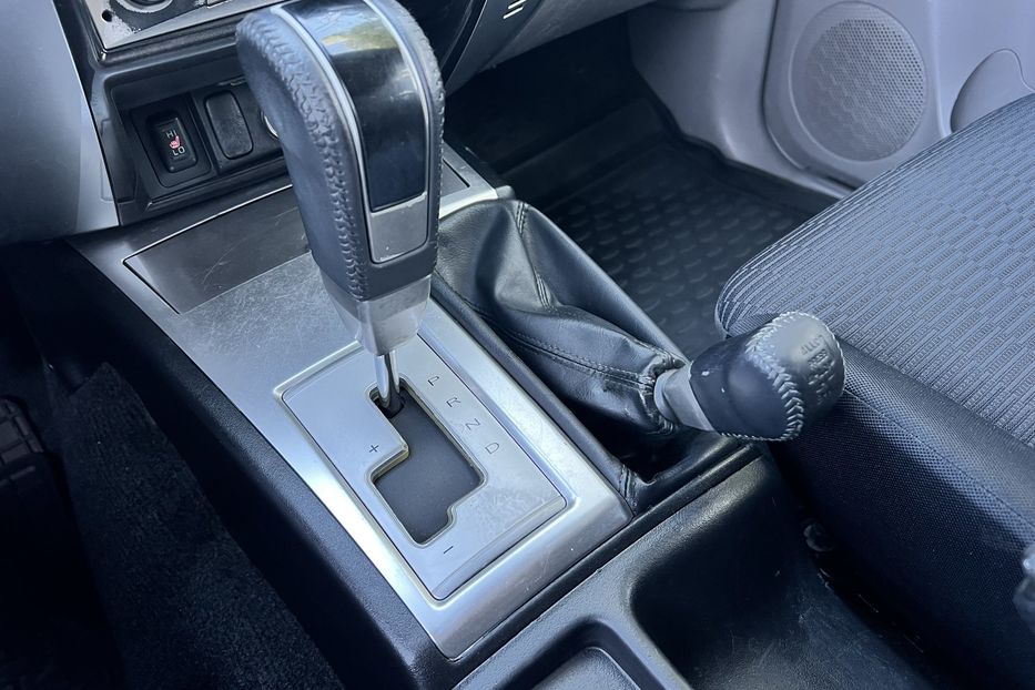 Продам Mitsubishi Pajero COMIS 2011 года в г. Умань, Черкасская область