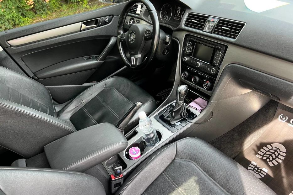 Продам Volkswagen Passat B7 2015 года в Черновцах