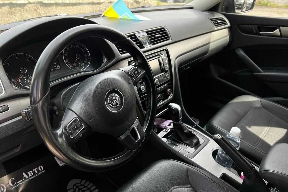 Продам Volkswagen Passat B7 2015 года в Черновцах