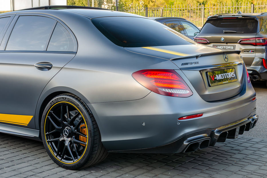 Продам Mercedes-Benz E-Class 63S AMG 4Matic+ 2018 года в Киеве