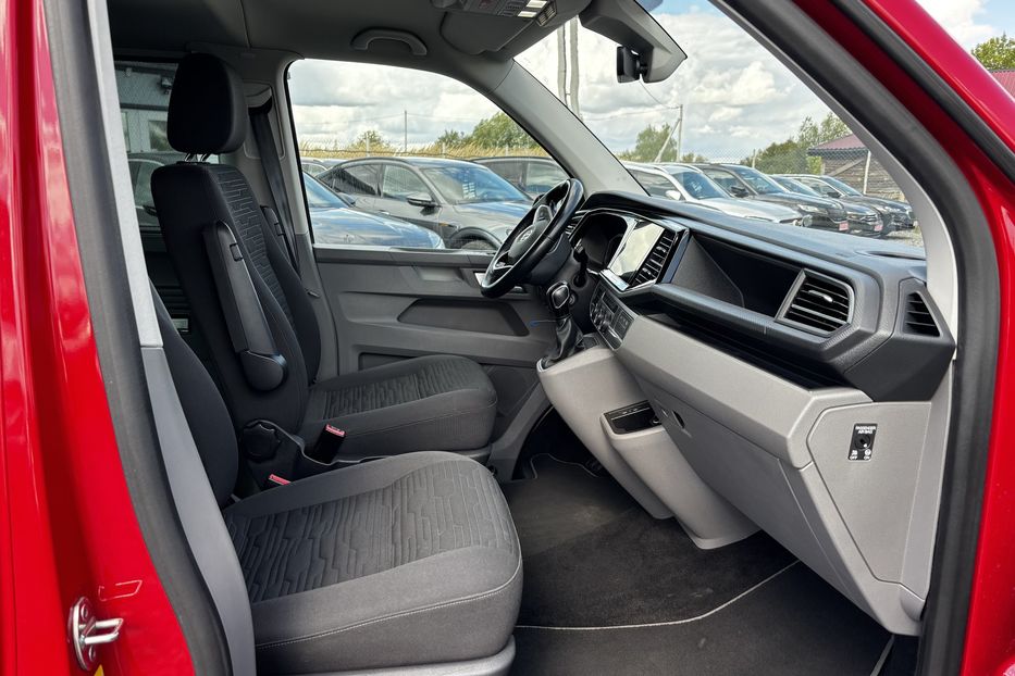 Продам Volkswagen Caravella HIGHLINE 2020 года в Львове