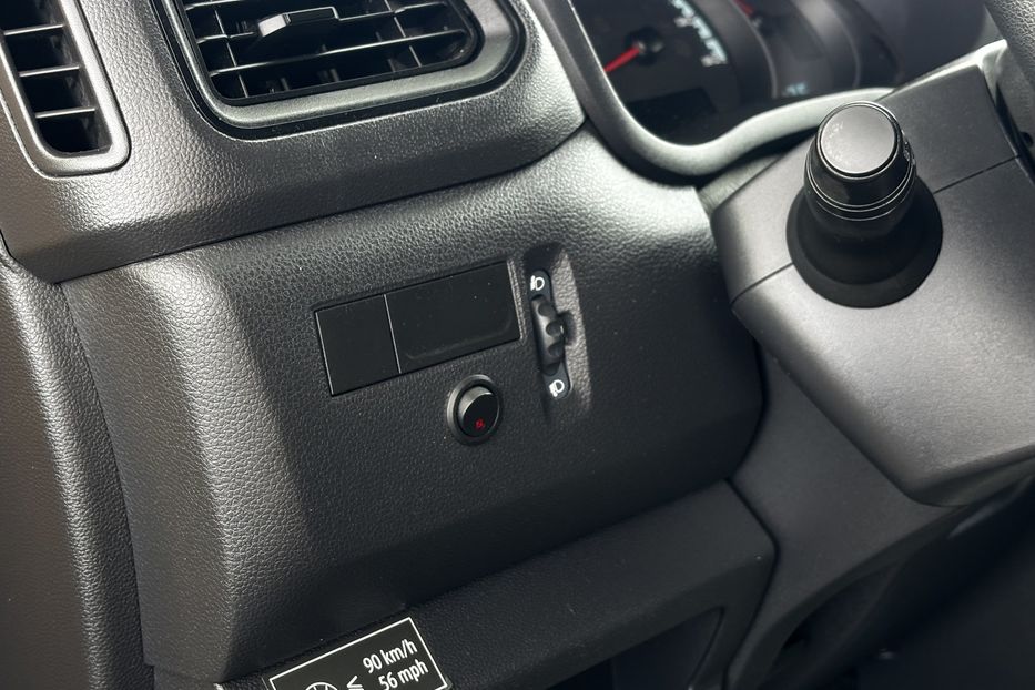 Продам Renault Master груз. 40 квт 2020 года в Львове
