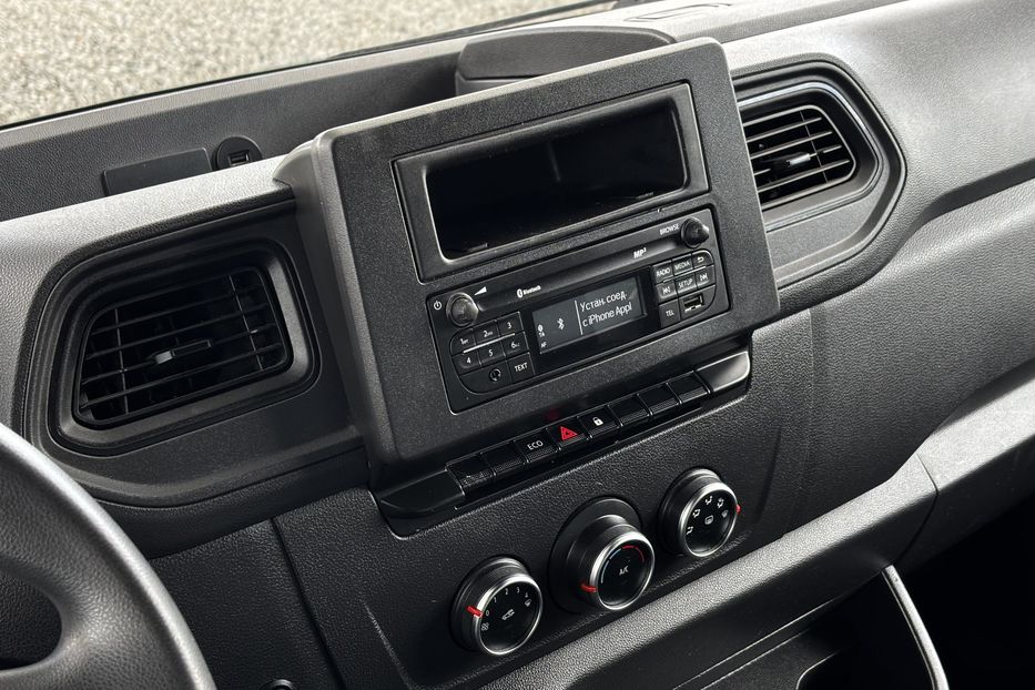 Продам Renault Master груз. 40 квт 2020 года в Львове