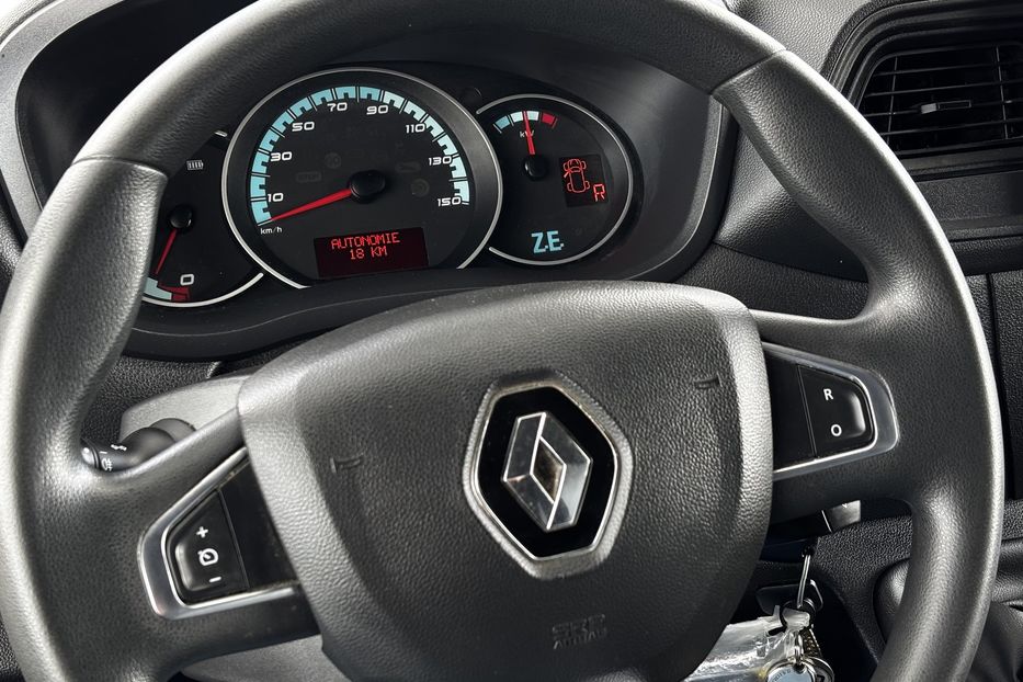 Продам Renault Master груз. 40 квт 2020 года в Львове
