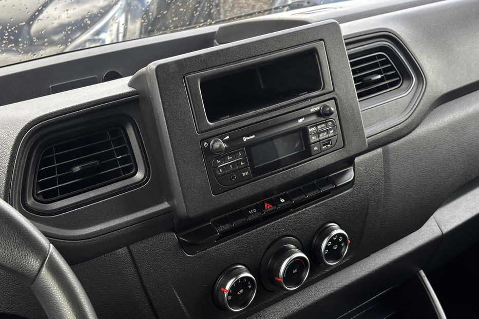 Продам Renault Master груз. 40 квт 2020 года в Львове