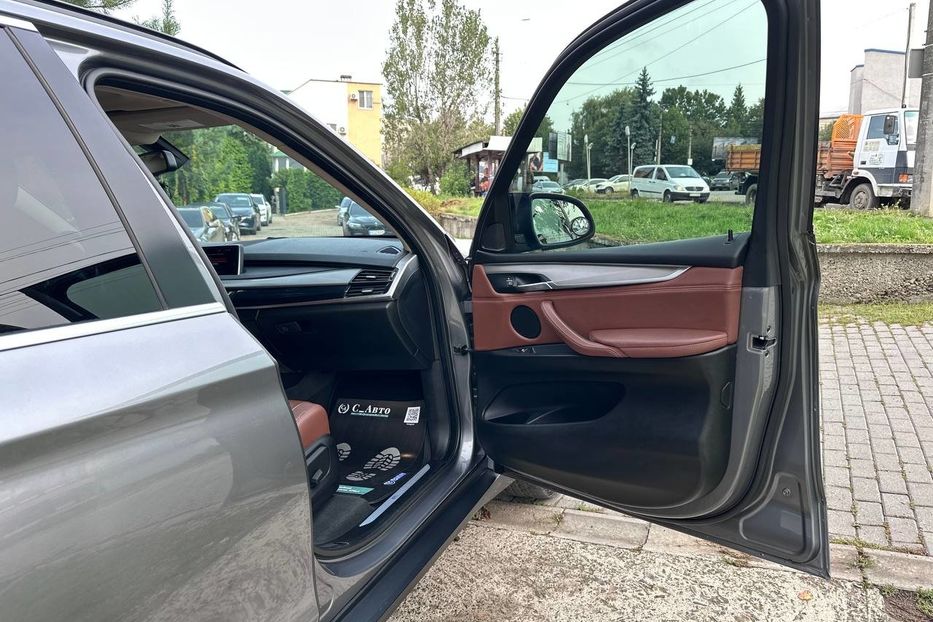 Продам BMW X5 XDrive 40e 2016 года в Черновцах