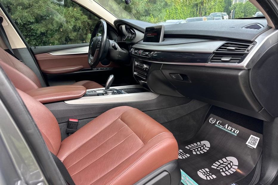 Продам BMW X5 XDrive 40e 2016 года в Черновцах