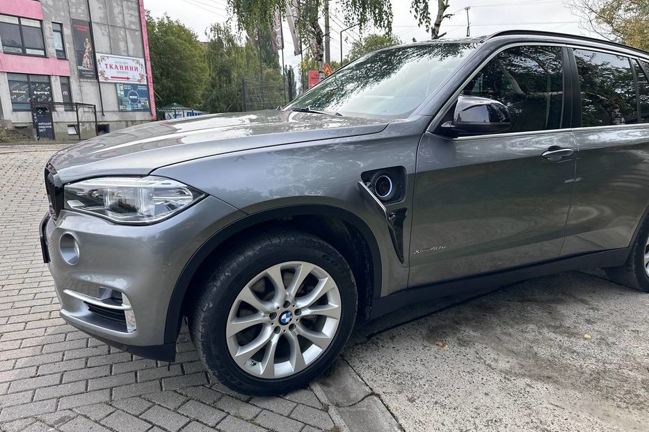 Продам BMW X5 XDrive 40e 2016 года в Черновцах