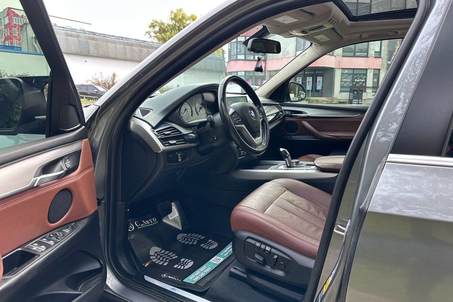Продам BMW X5 XDrive 40e 2016 года в Черновцах