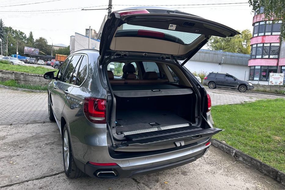 Продам BMW X5 XDrive 40e 2016 года в Черновцах