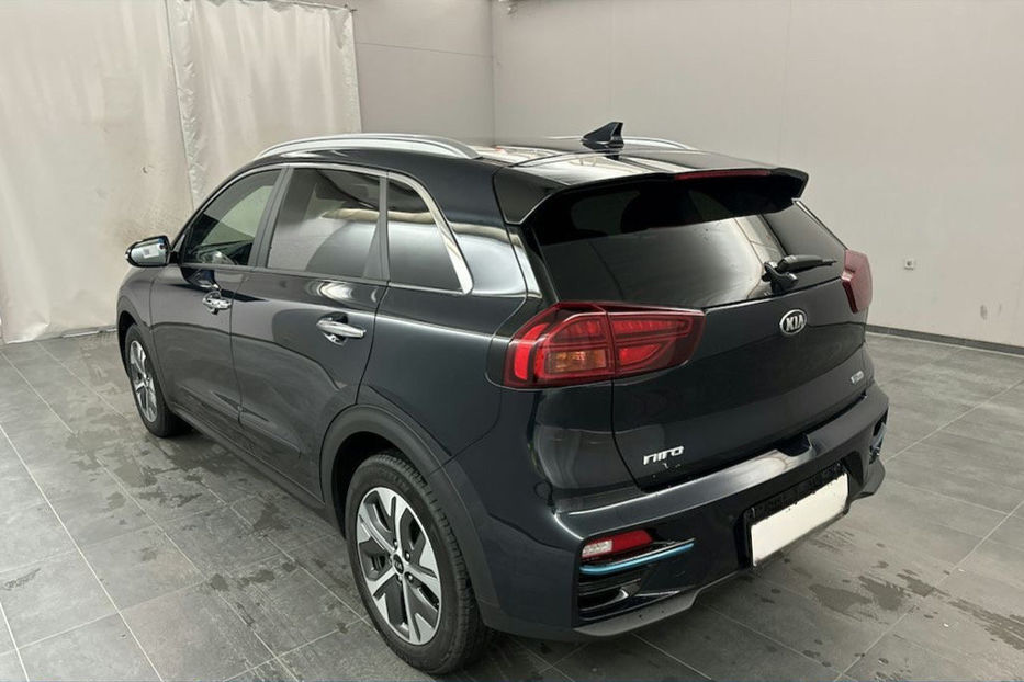 Продам Kia Niro 64 кВт авто в дорозі  2021 года в Львове
