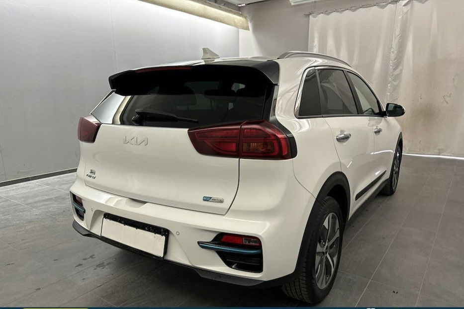 Продам Kia Niro 64 кВт авто в дорозі 2022 года в Львове