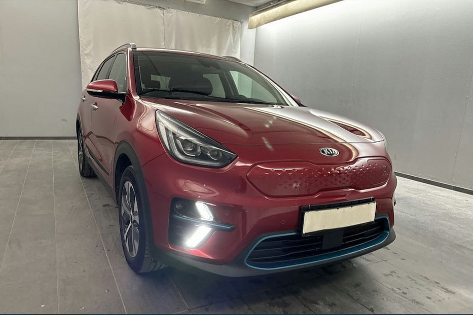 Продам Kia Niro 64 кВт авто в дорозі  2020 года в Львове