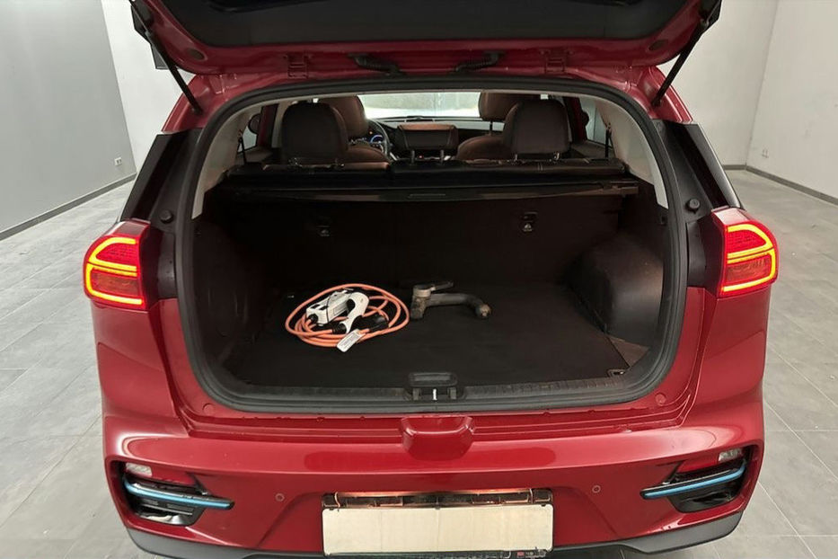 Продам Kia Niro 64 кВт авто в дорозі  2020 года в Львове