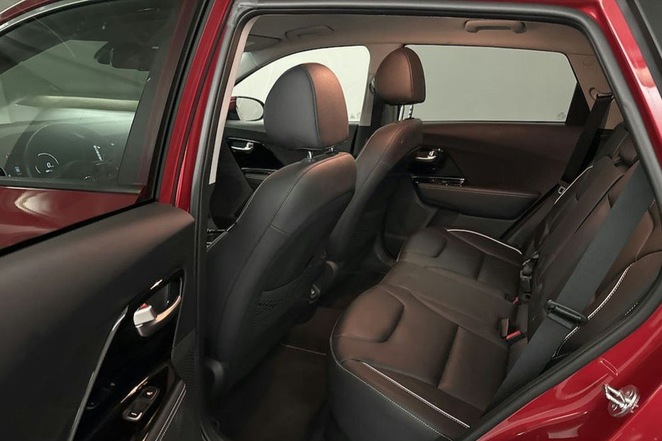 Продам Kia Niro 64 кВт авто в дорозі  2020 года в Львове
