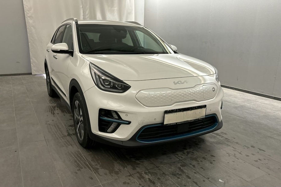 Продам Kia Niro 64 кВт авто в дорозі  2022 года в Львове