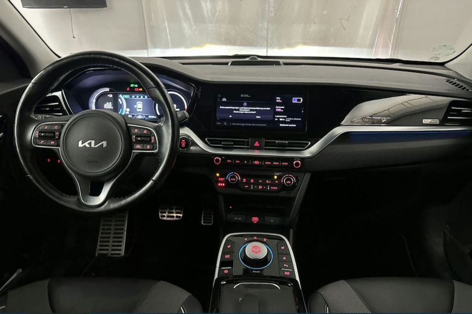 Продам Kia Niro 64 кВт авто в дорозі  2022 года в Львове