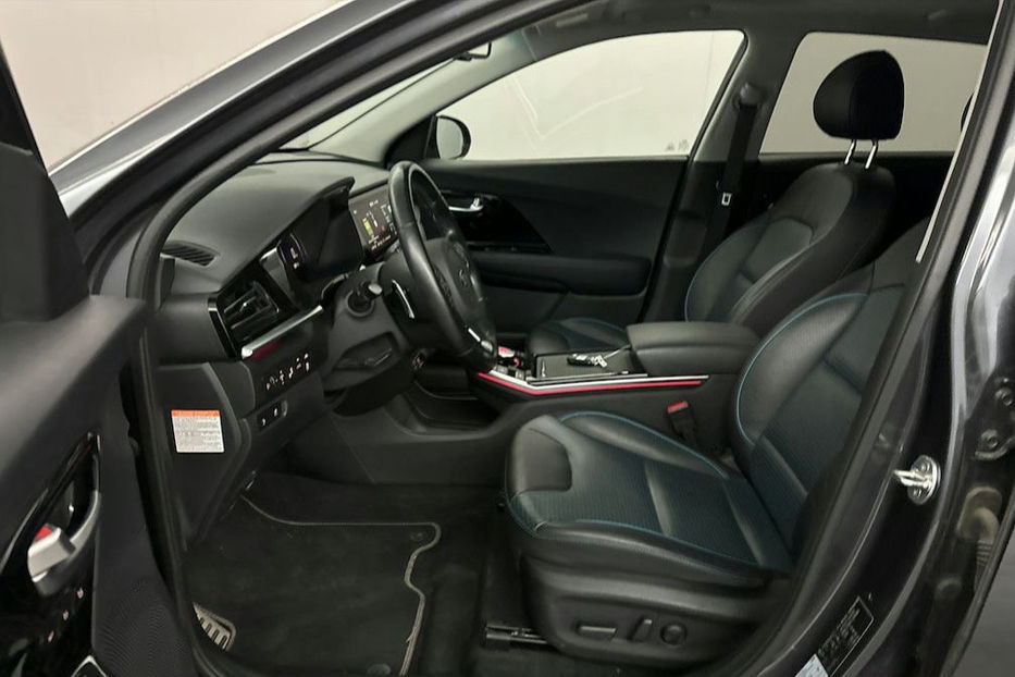 Продам Kia Niro 64 кВт авто в дорозі  2020 года в Львове