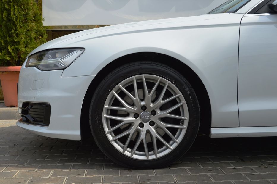 Продам Audi A6 2016 года в Одессе