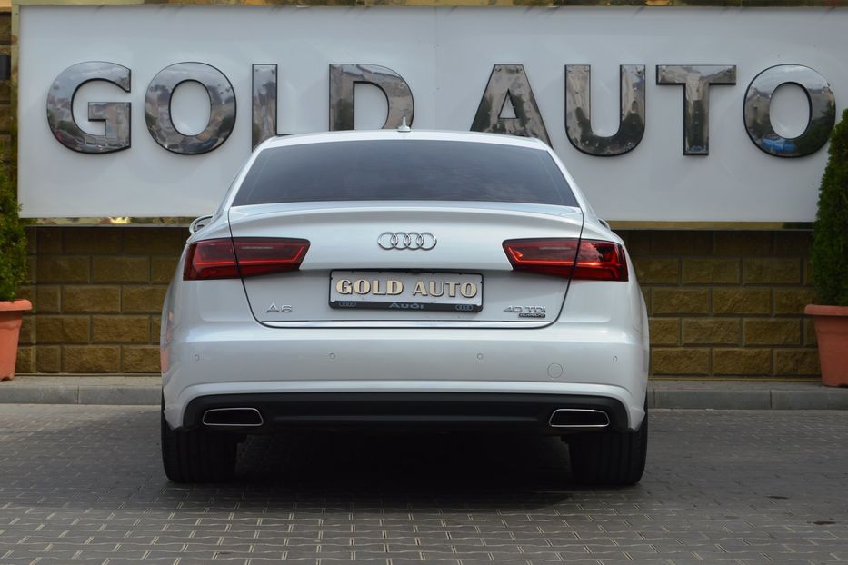Продам Audi A6 2016 года в Одессе