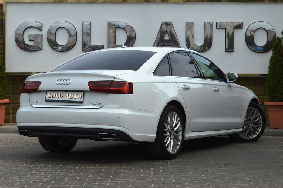 Продам Audi A6 2016 года в Одессе