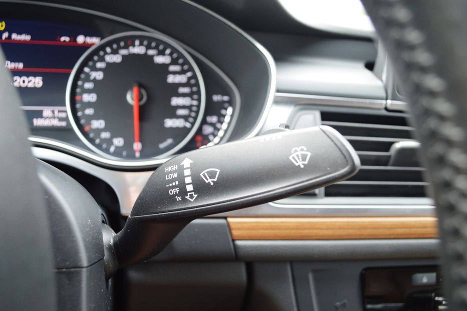 Продам Audi A6 2016 года в Одессе