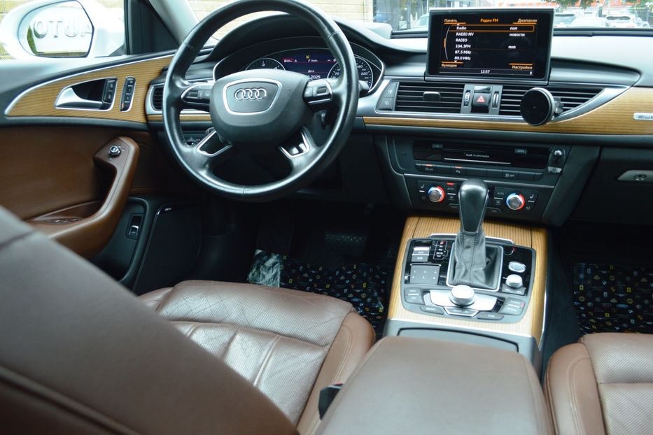 Продам Audi A6 2016 года в Одессе