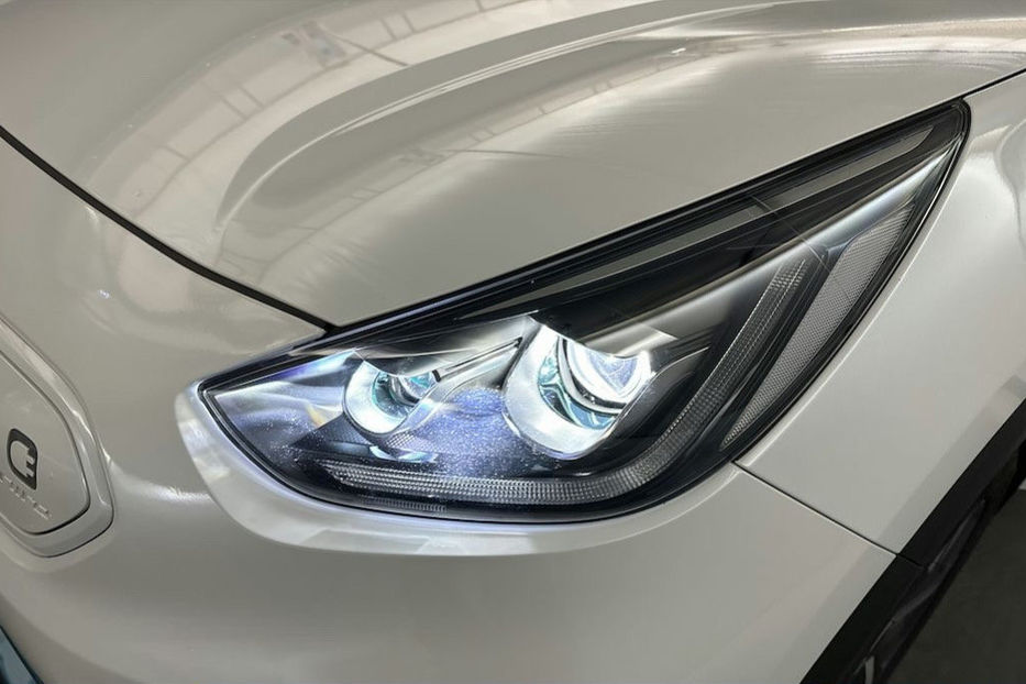 Продам Kia Niro 64 кВт авто в дорозі  2021 года в Львове