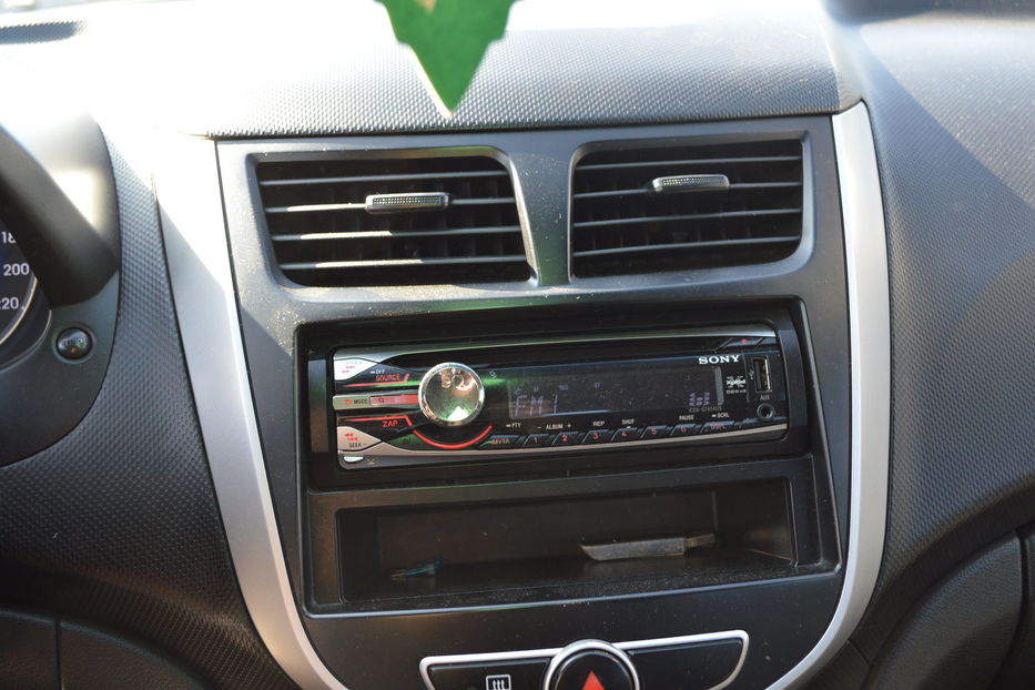 Продам Hyundai Accent    2011 года в Одессе