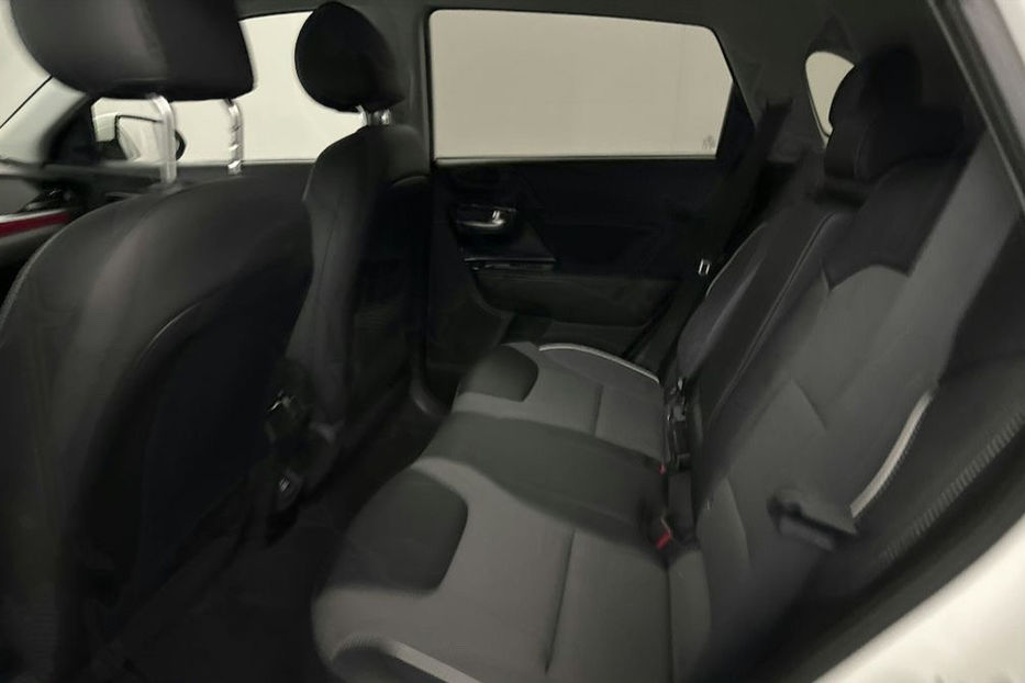 Продам Kia Niro 64 кВт авто в дорозі  2020 года в Львове