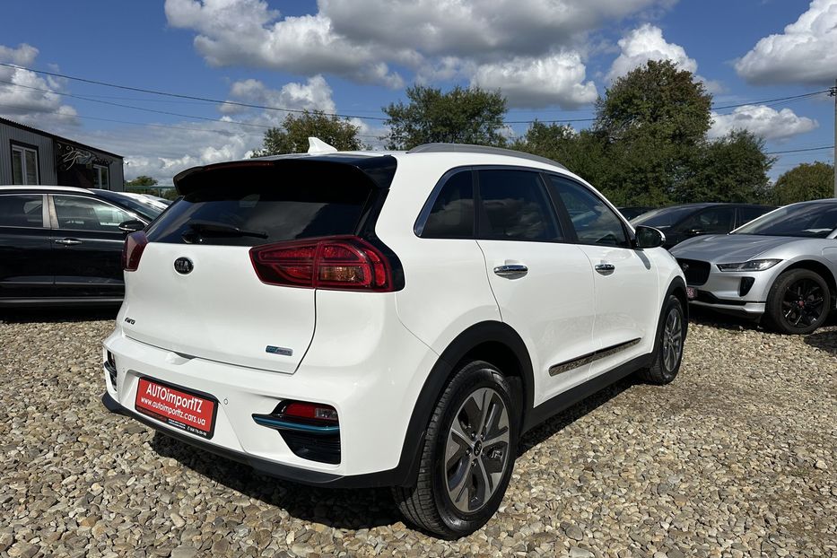 Продам Kia Niro 64 кВт Макс. комплектація 2021 года в Львове