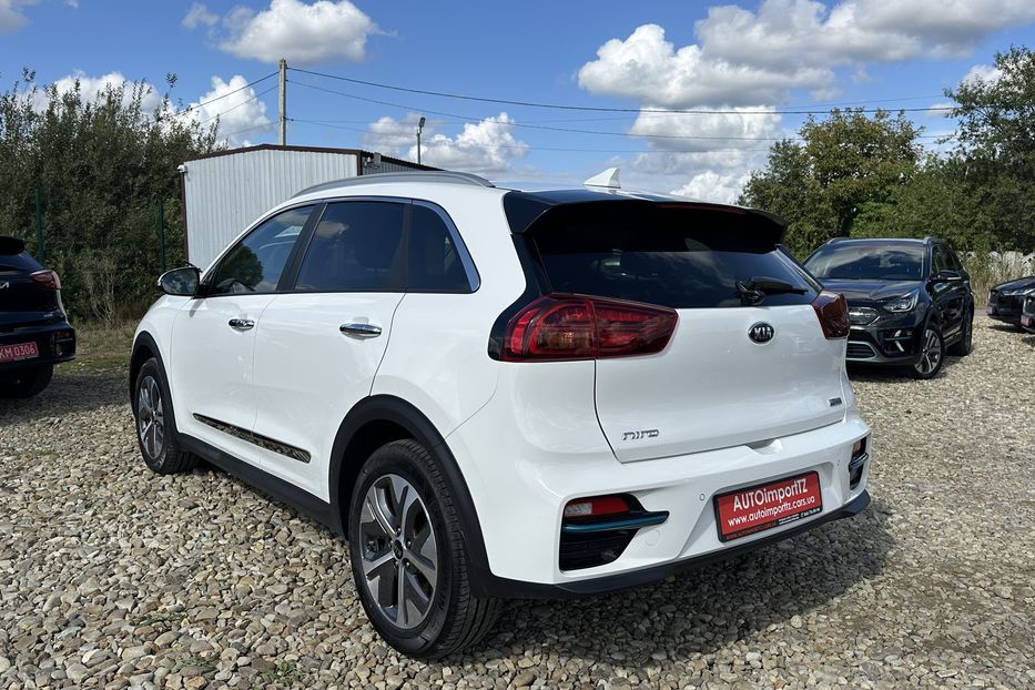 Продам Kia Niro 64 кВт Макс. комплектація 2021 года в Львове