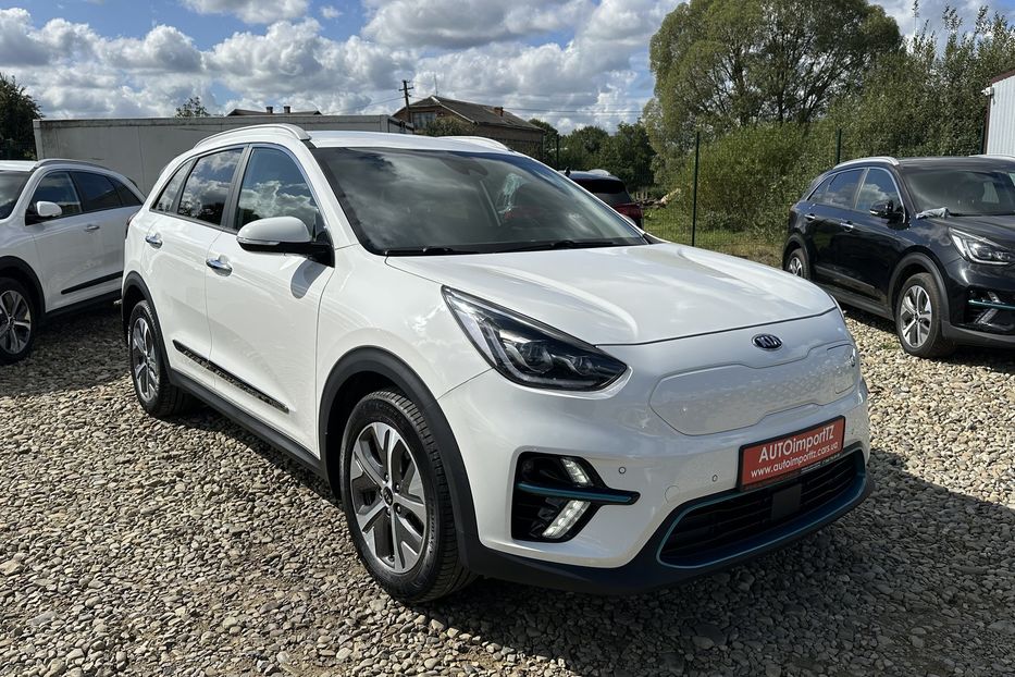 Продам Kia Niro 64 кВт Макс. комплектація 2021 года в Львове