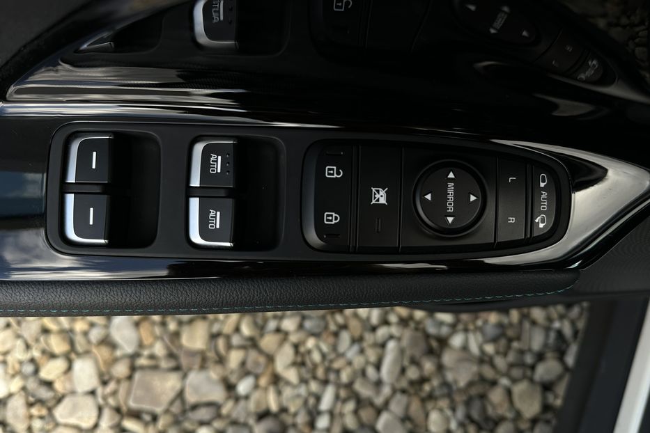 Продам Kia Niro 64 кВт Макс. комплектація 2021 года в Львове