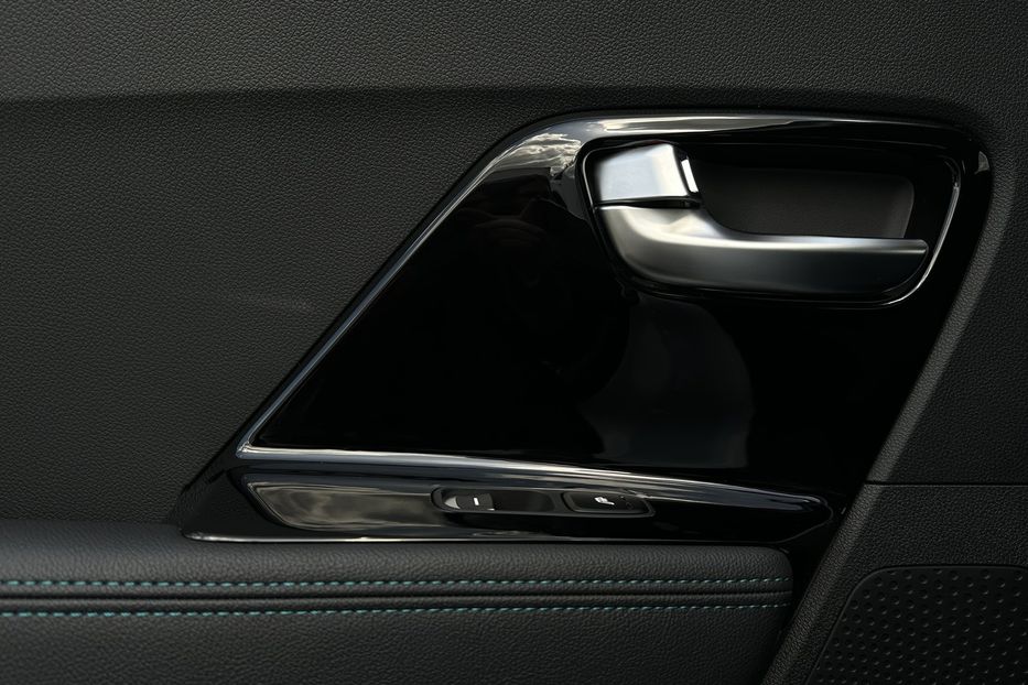 Продам Kia Niro 64 кВт Макс. комплектація 2021 года в Львове