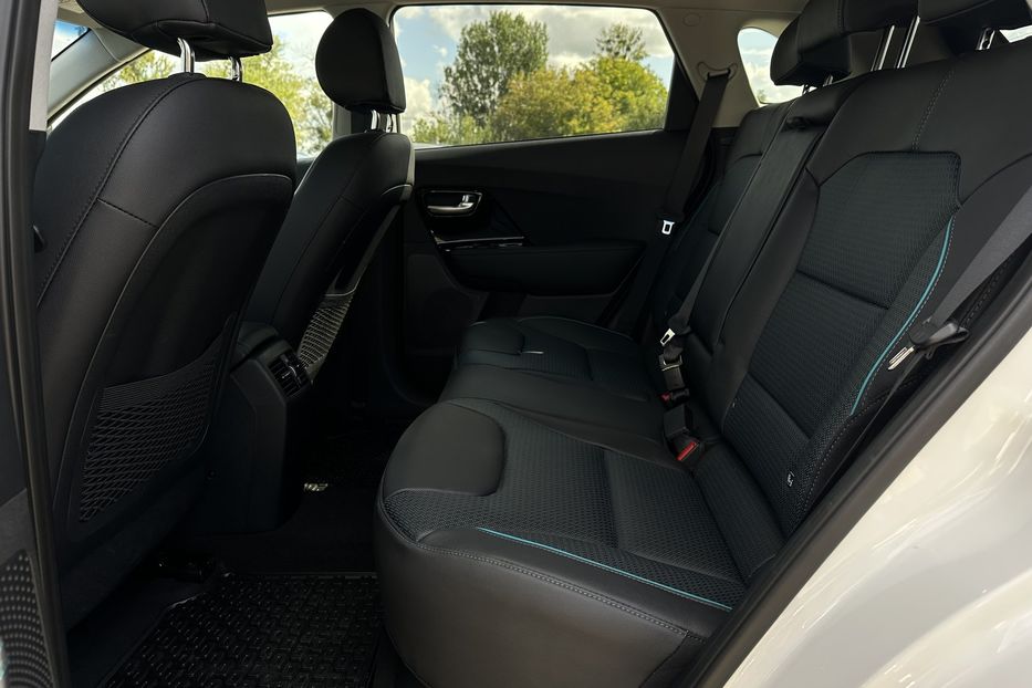 Продам Kia Niro 64 кВт Макс. комплектація 2021 года в Львове