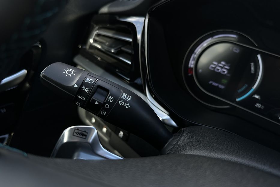 Продам Kia Niro 64 кВт Макс. комплектація 2021 года в Львове