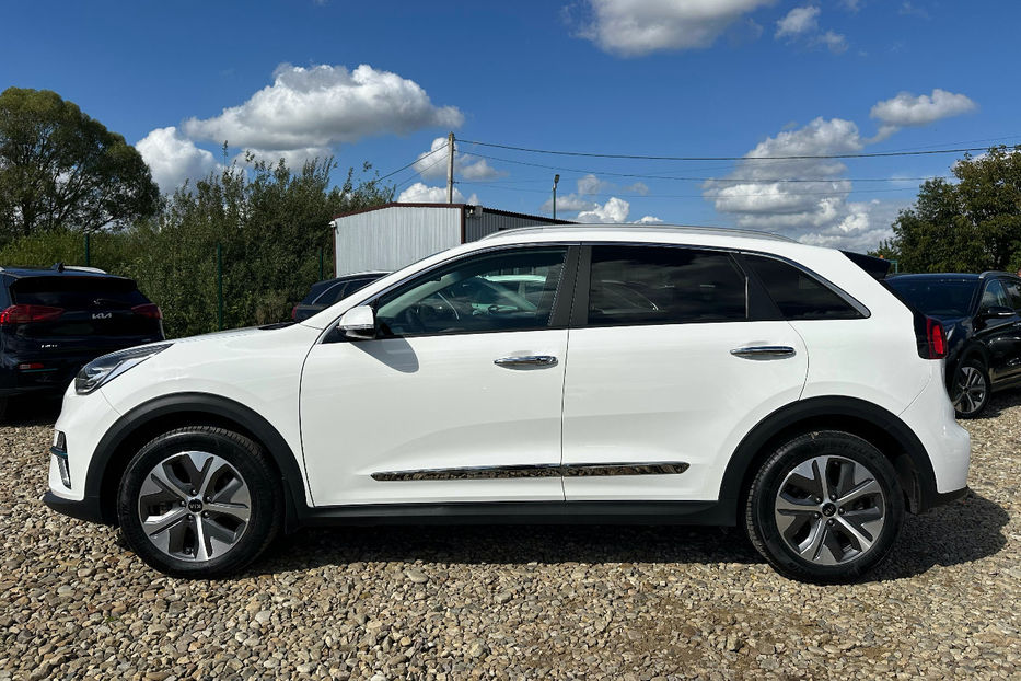 Продам Kia Niro 64 кВт Макс. комплектація 2021 года в Львове