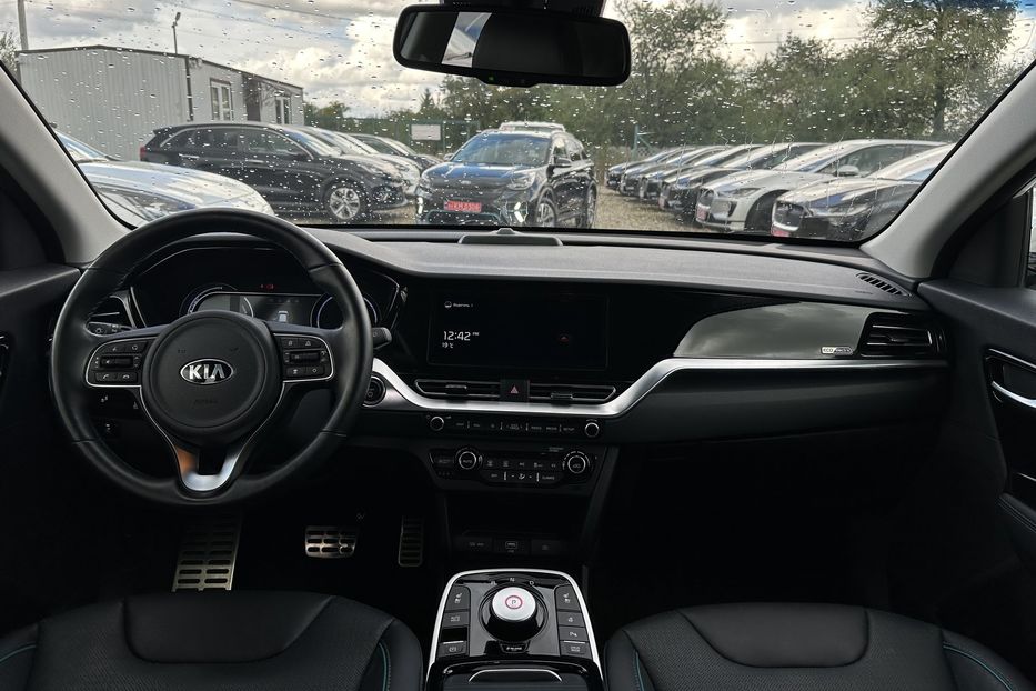 Продам Kia Niro 64 кВт Макс. комплектація 2021 года в Львове