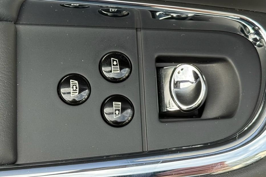 Продам Rolls-Royce Ghost BLACK BADGE 2018 года в Киеве