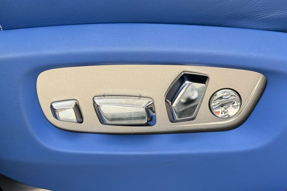 Продам Rolls-Royce Ghost BLACK BADGE 2018 года в Киеве