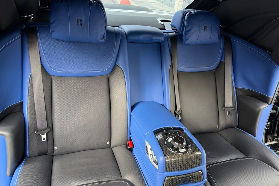 Продам Rolls-Royce Ghost BLACK BADGE 2018 года в Киеве