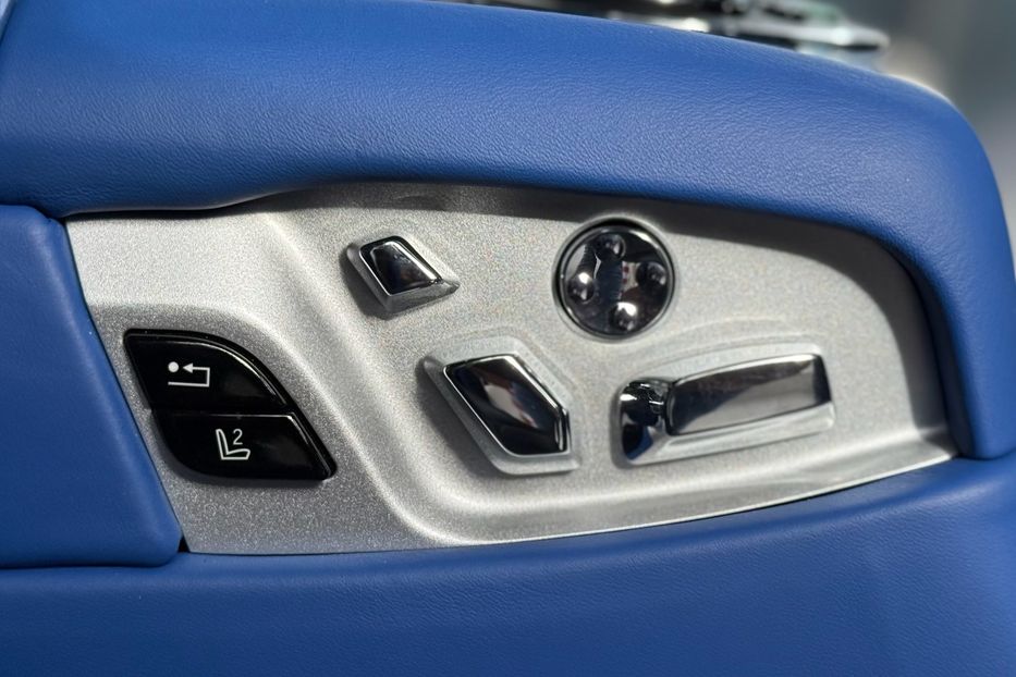 Продам Rolls-Royce Ghost BLACK BADGE 2018 года в Киеве