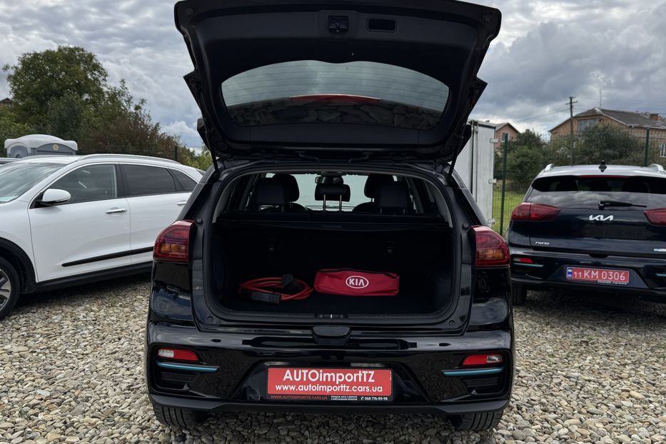 Продам Kia Niro 64 кВт Макс. комплектація 2020 года в Львове